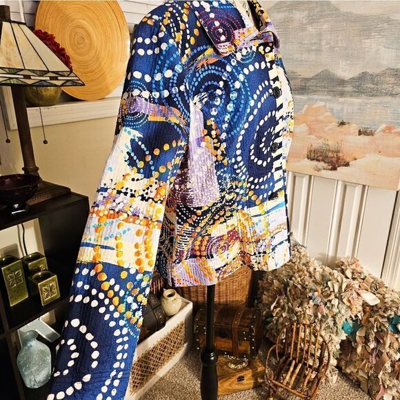 New Requirements Geometric Print Swirl Detail Lightweight Jacket. XL Fit - Picture 4 of 12